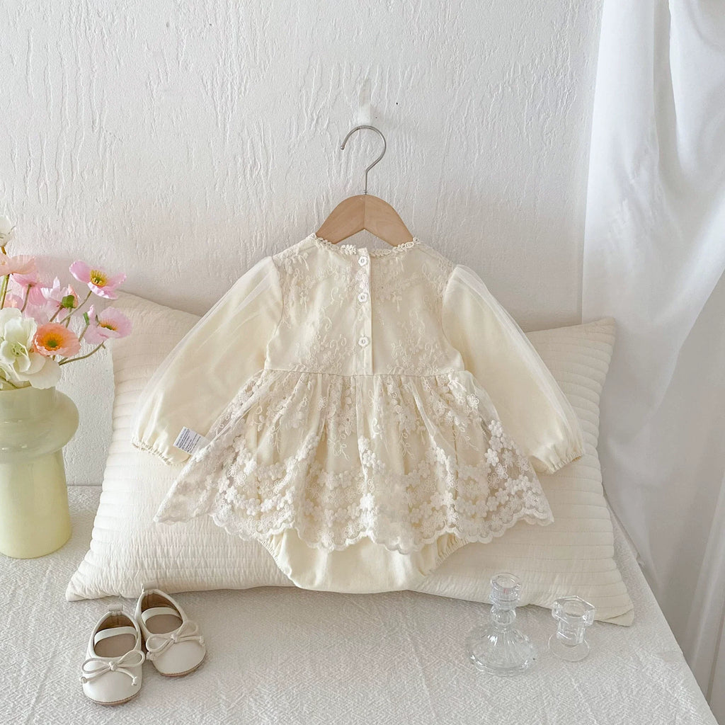 Autumn Arrival Baby Girls Long Sleeves Flowers Pattern Tulle Patchwork Onesies-1