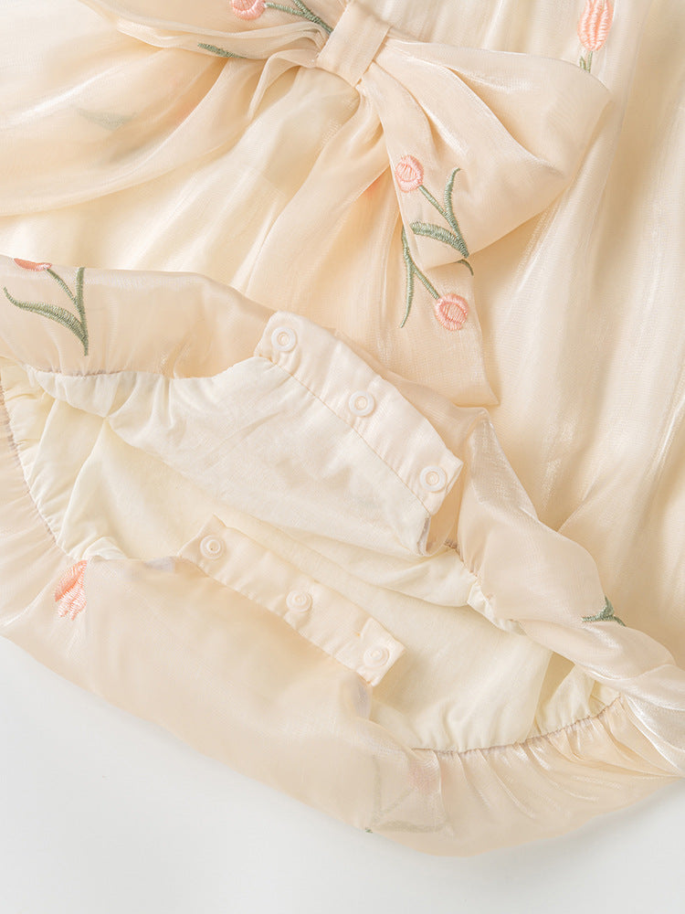 Summer New Design Baby Girls Light Floral Pattern Embroidery Fly Sleeves Crew Neck Sweet Cute Onesies-4